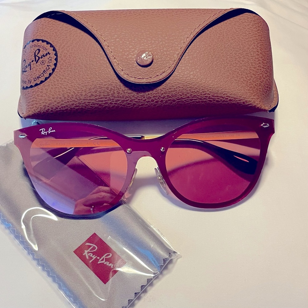 Ray-Ban Blaze Cat eye pink mirror and gold